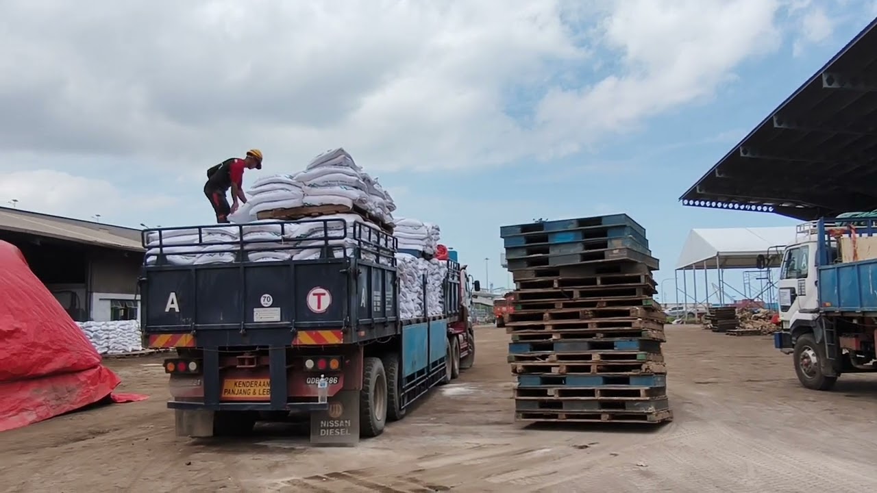 JUMPA KAWAN LAMA MASA  UNLOADING BAJA🤣🤣. 