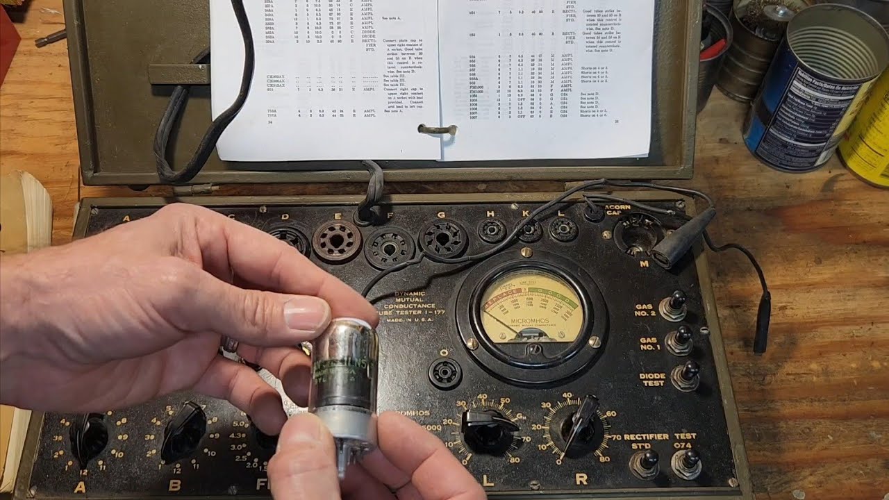 WW2 I-177 Vacuum Tube Tester Demonstration