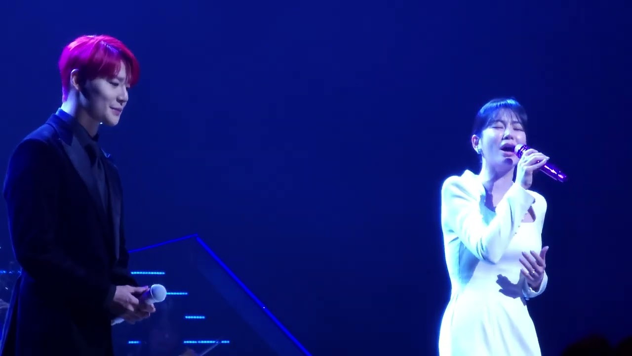 제 8회 한국 뮤지컬 어워즈 축하공연 드라큘라팀 'Loving you keeps me alive' 김준수 드라큘라 정선아 미나