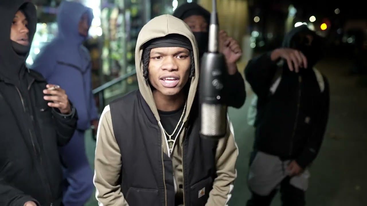 Naz GPG - Makin It Hot (Live Performance)
