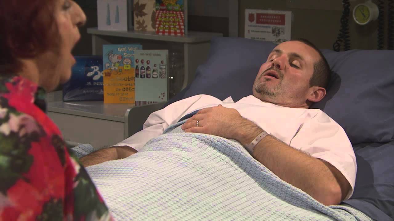 Neighbours: Tuesday 1st September - Clip