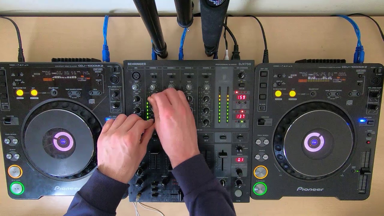 Pioneer CDJ 1000 MK2 + Behringer DJX 750 - Not Synced Trance Mix May 2020 - For the Angel