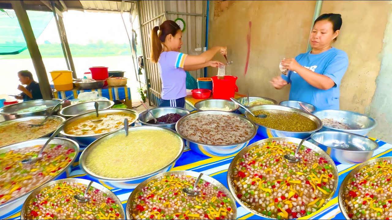 Cambodia Street food in the  Chhongleap Market at Kandal provin