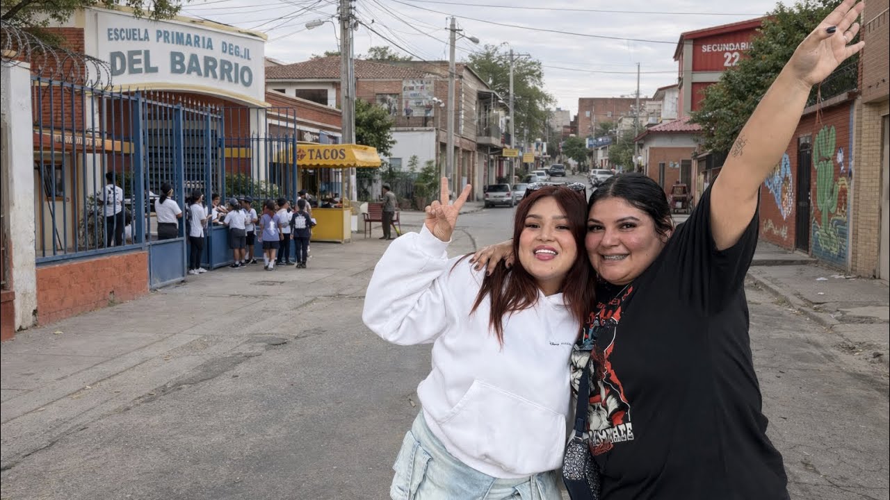 VOLVIMOS AL BARRIO QUE LA VIO CRECER| Así fue su INFANCIA🥹