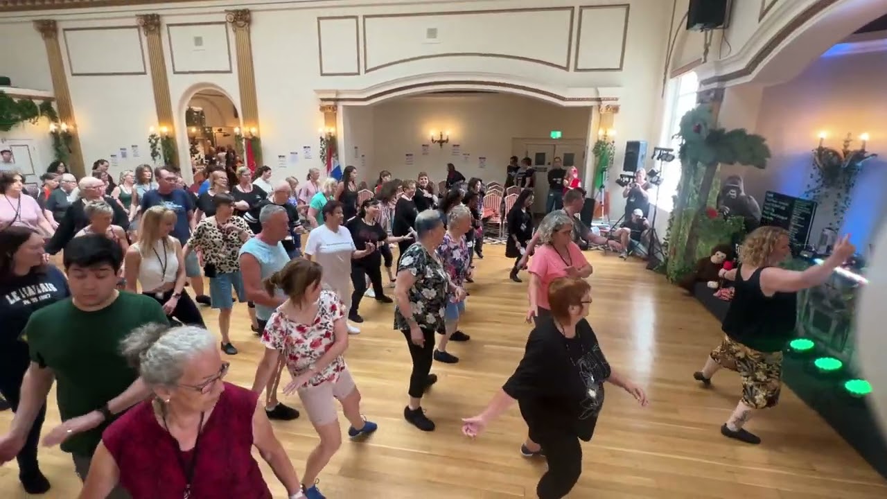 Trophy Case Line Dance by Jannie Tofte Stoian & Grace David @Eurodance24