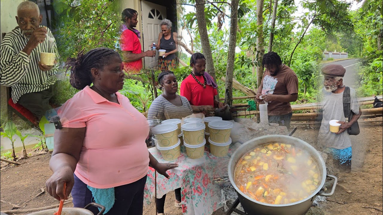 Red Peas Soup|Chicken Foot|Chicken Neck Cooking For The Elderly In Our Community