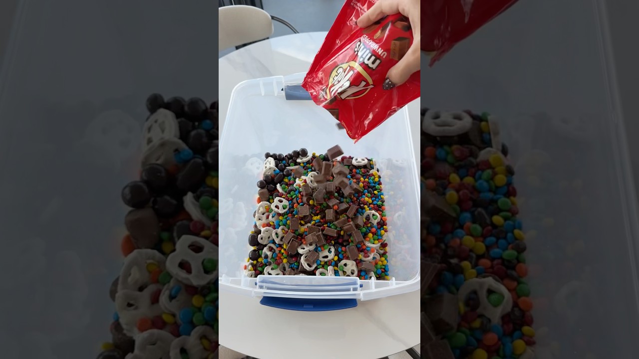 *ASMR* XL CHOCOLATE SALAD! 