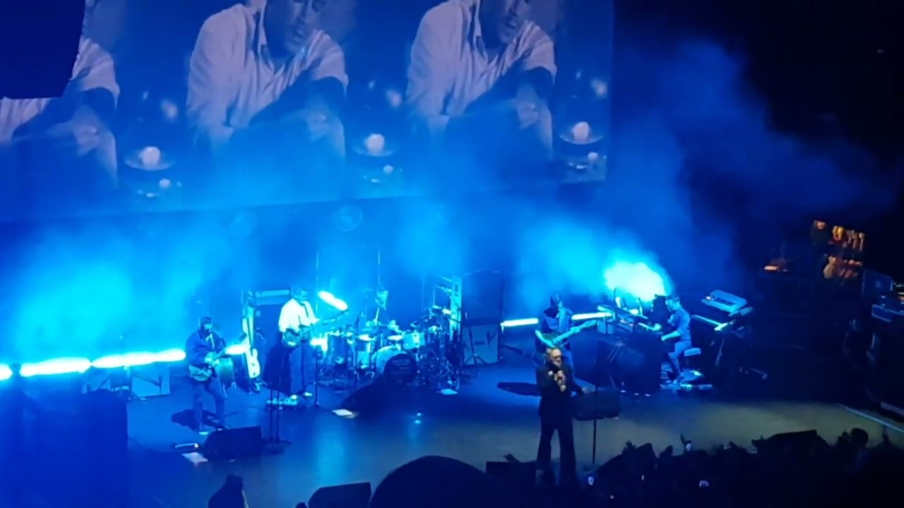 Morrissey - Trouble loves me LIVE LONDON HAMMERSMITH 2023