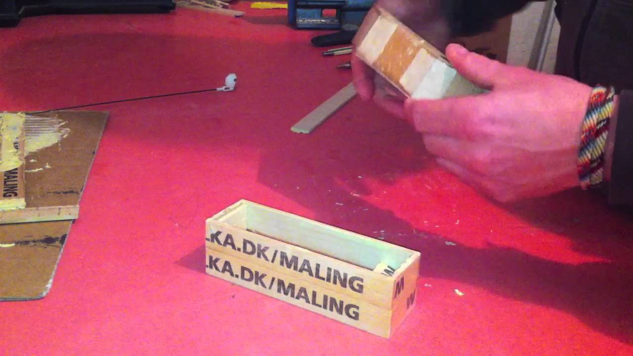 MAKE A SQUARE FINGERBOARD MOLD