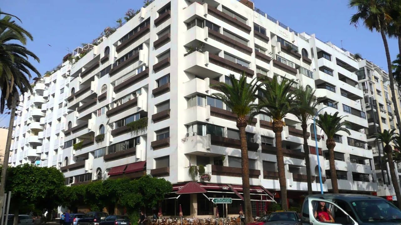 Casablanca centre ville,la corniche,la plage Juillet 2008 Maroc