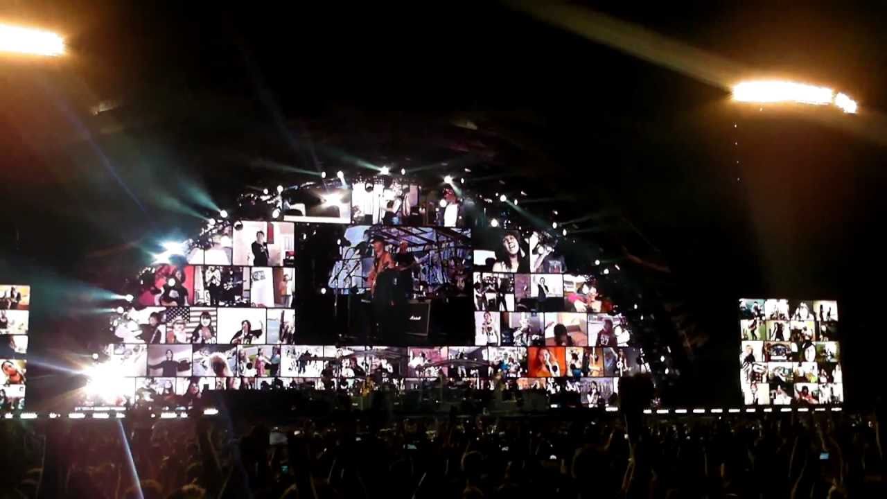 Bon Jovi Live in Athens 2011 - Living on a prayer + end of show HD