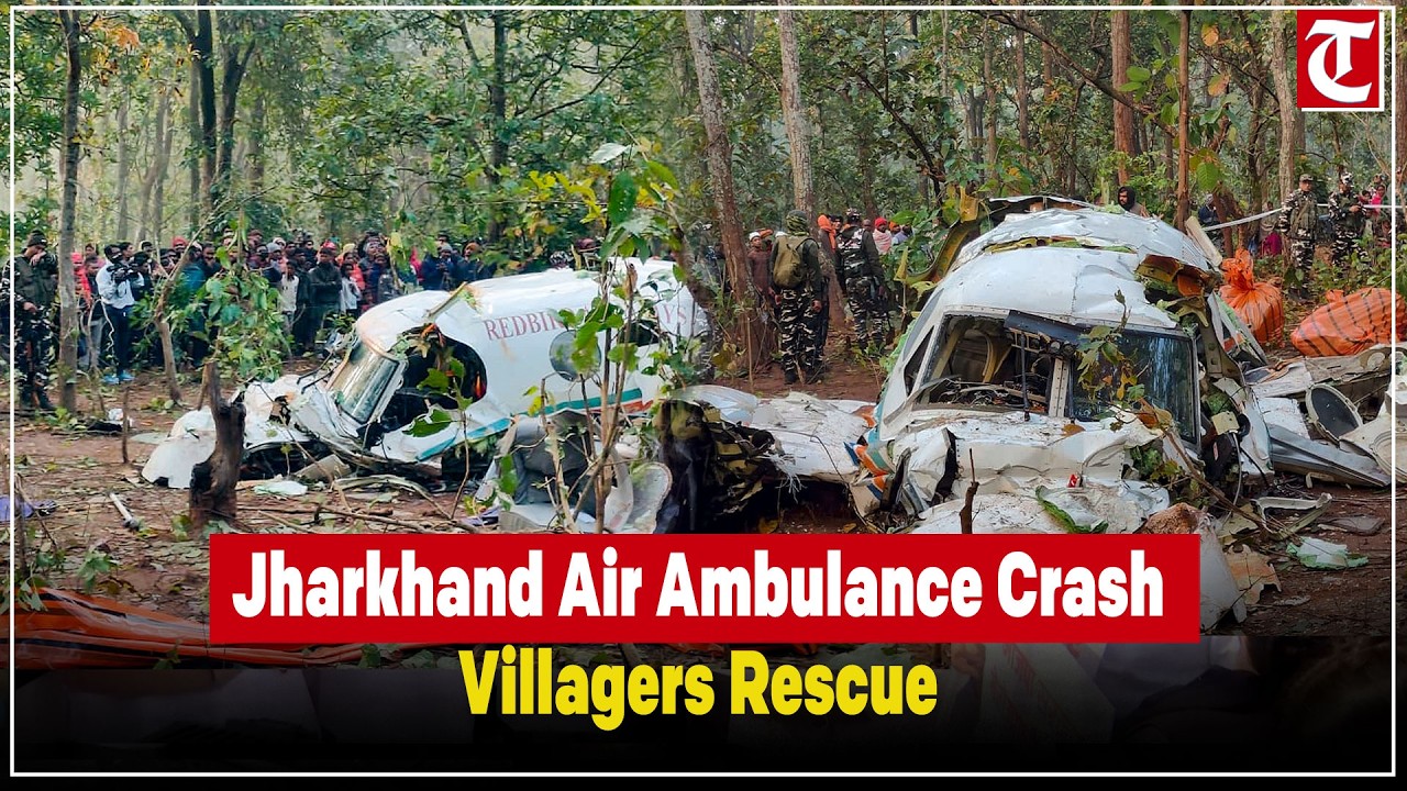 Jharkhand Air Ambulance Crash: Villagers Rescue Survivors Amid Storm in Chatra District