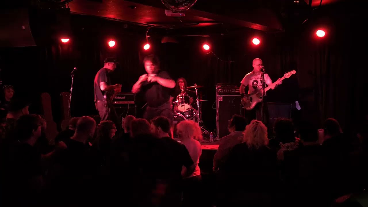 Beton Arme @ Empty Bottle - 12/10/2025