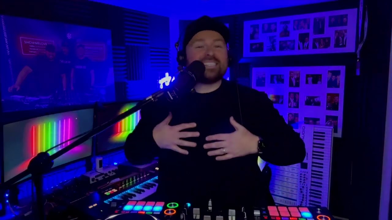 Tony Roberts - Soultown Festive Xmas Live Stream Set