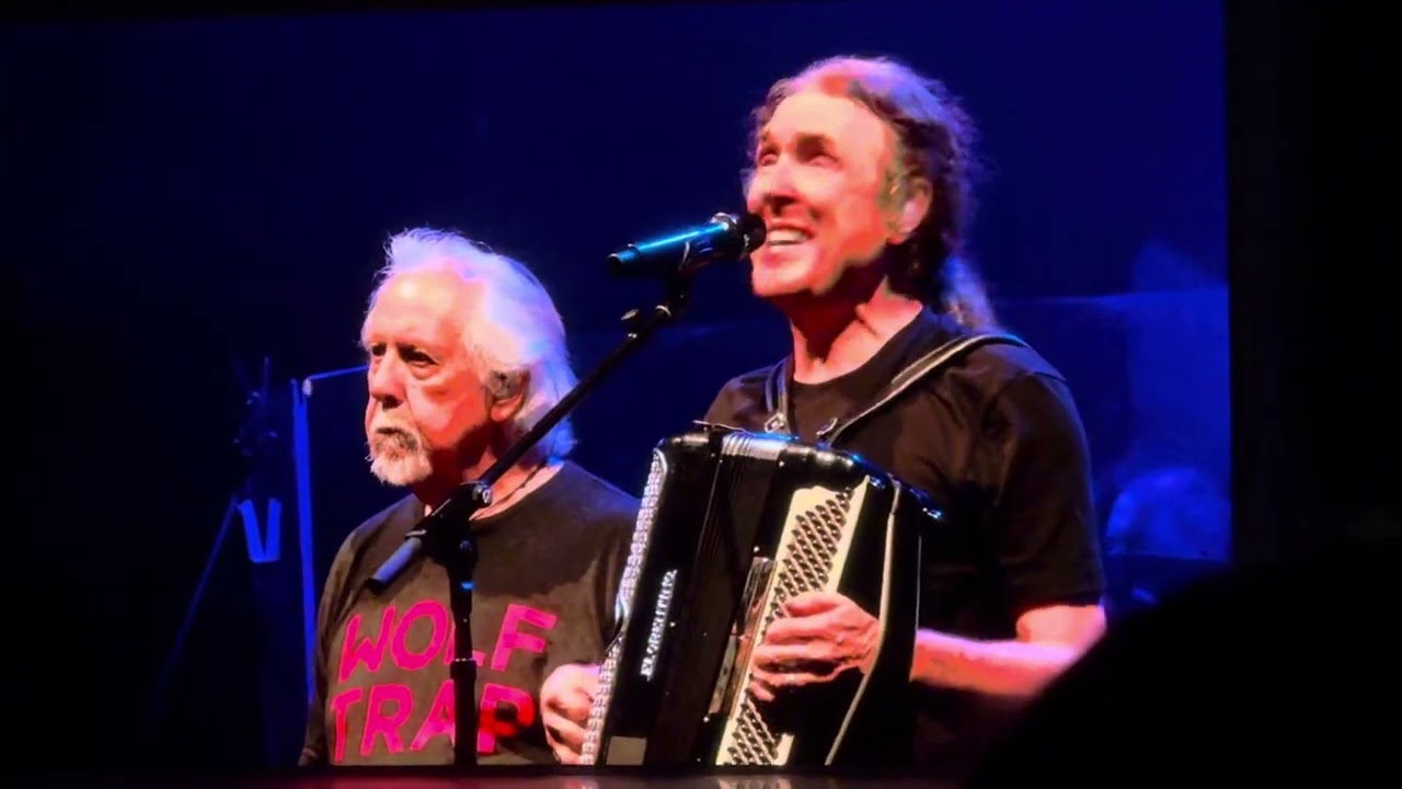 “Weird Al” Yankovic - Parody Medley,, The Woodlands TX, 8/1/25