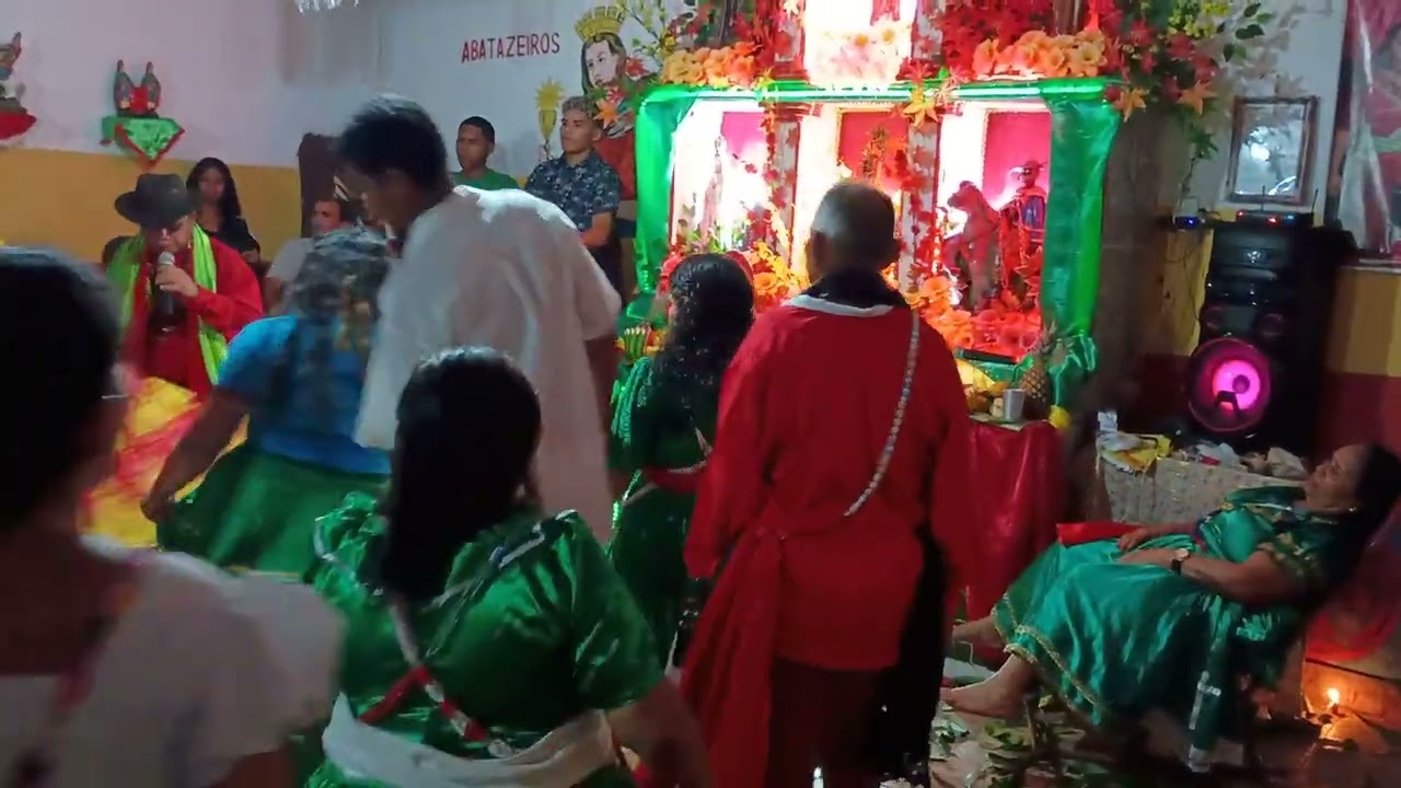 Tradicional tambor de São Sebastião no terreiro de Mãe Mercês, expressão viva de fé e devoção 2026.
