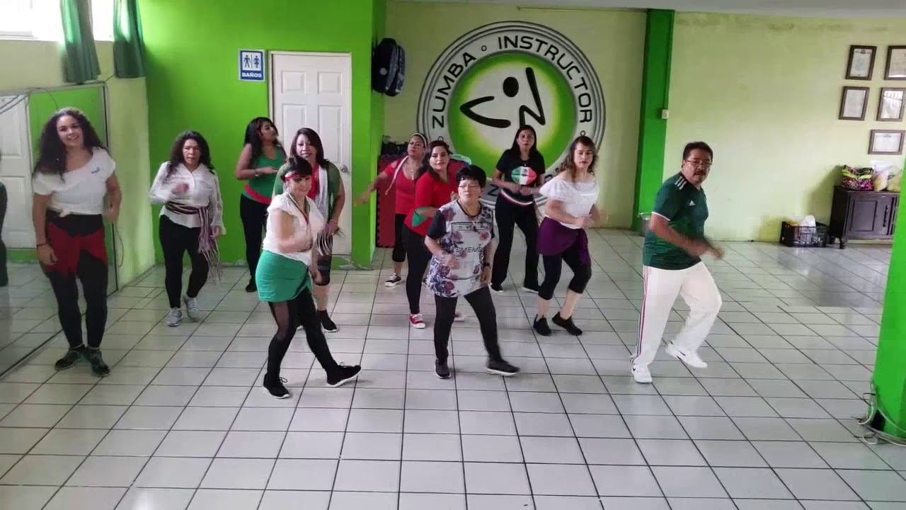 Karla Zamorano ------ Coreografia Oye Mujer