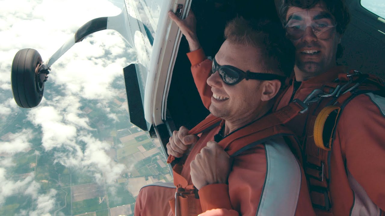 Armin van Buuren feat. BullySongs - Freefall (Official Music Video)