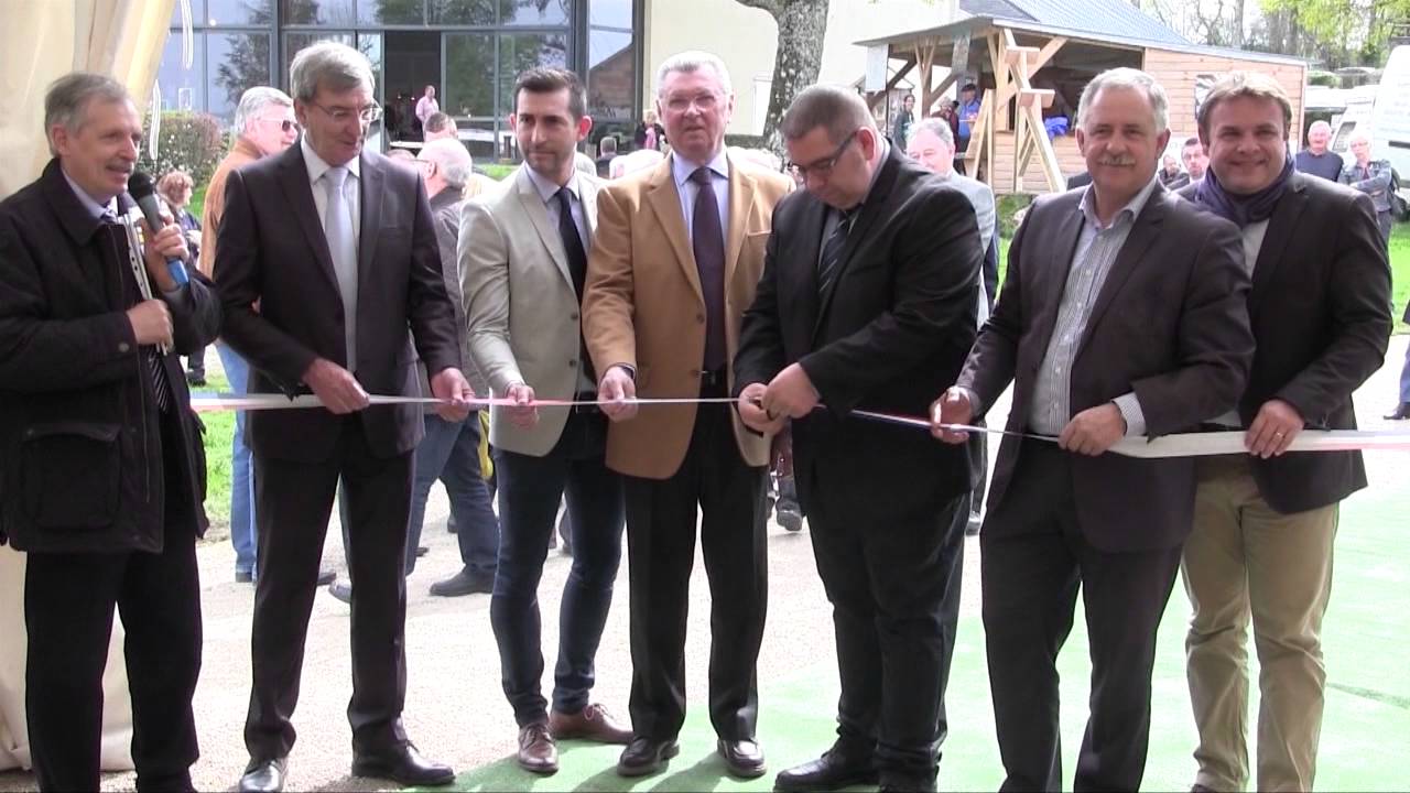 Exposition artisanale des régions - Quarré les Tombes (89)