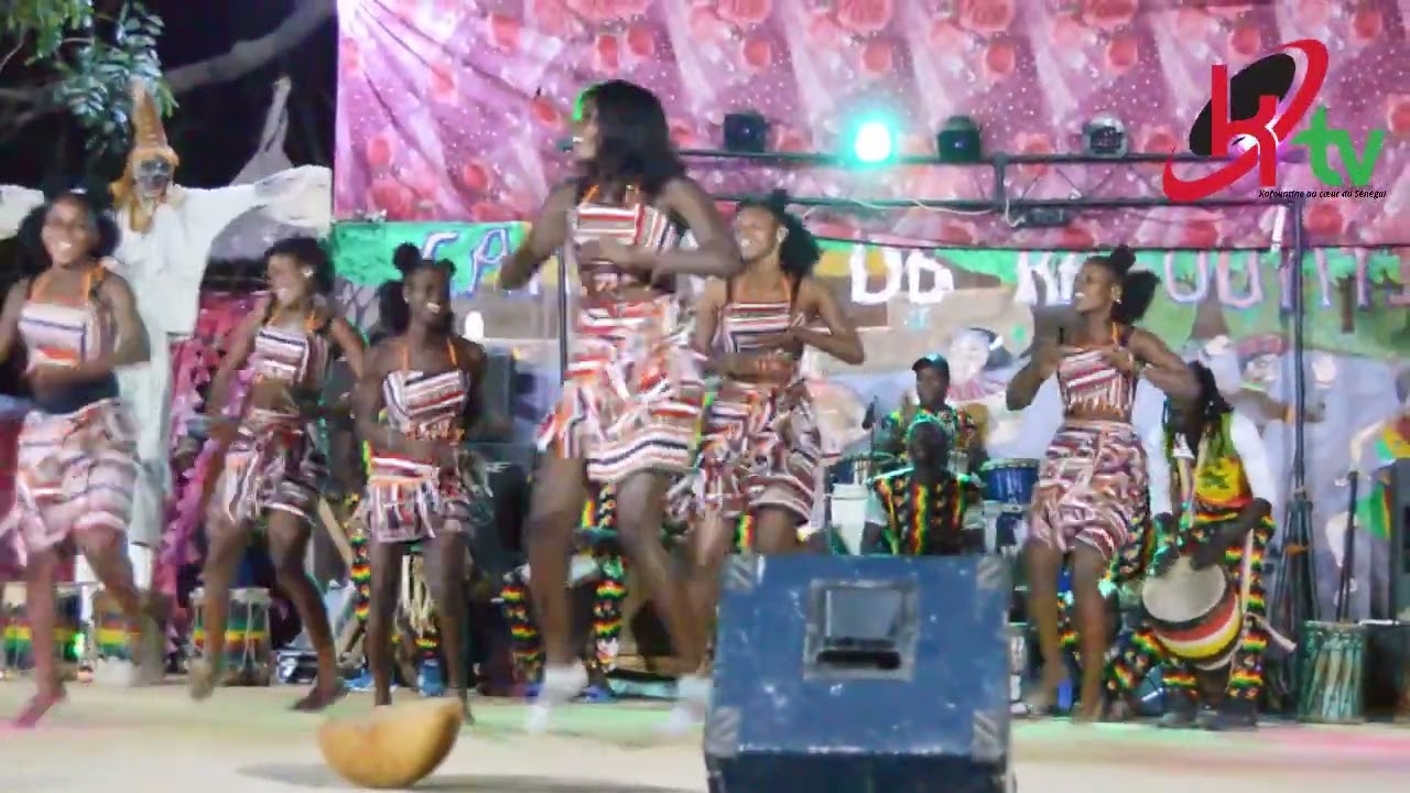 GRAND CARNAVAL DU SUD TROUPE SAFSAFAL