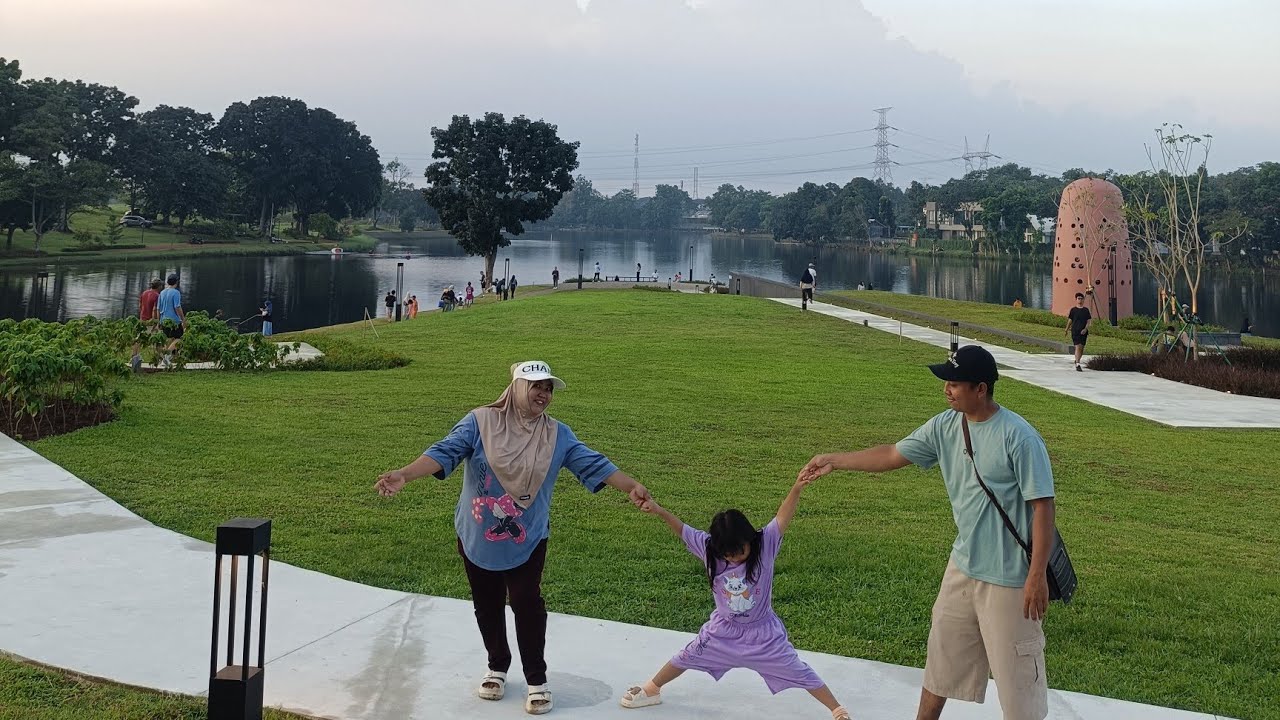 WISATA BARU DI SHILLA SAWANGAN DEPOK .DANAU NYA KEREN ABIS