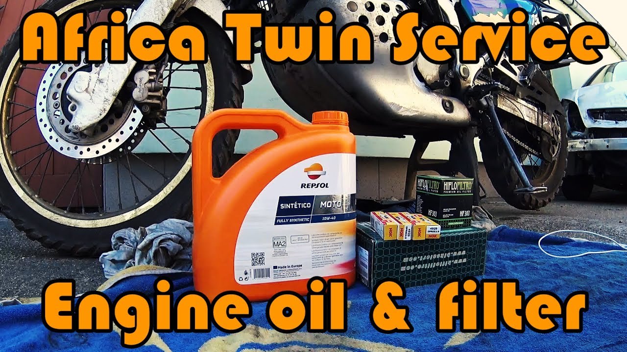 Africa Twin 750 Service - Engine oil & filter change