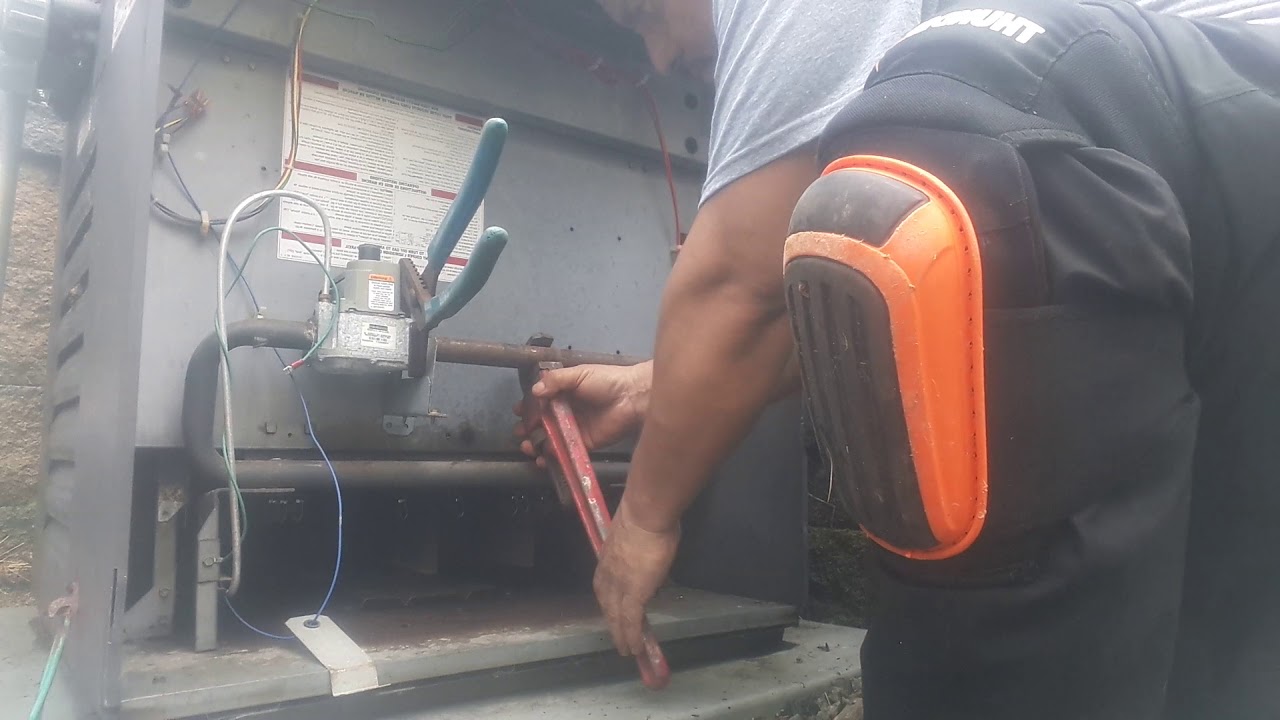 Pool heater burners clean up