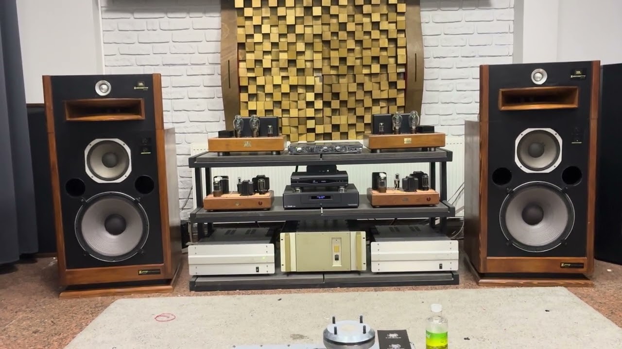 🎶 Zingali – JBL 8840 – Threshold S500