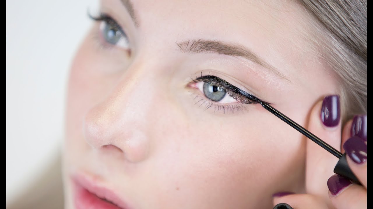 How to Apply & Remove Mirenesse Secret Weapon Eyeliner With Water