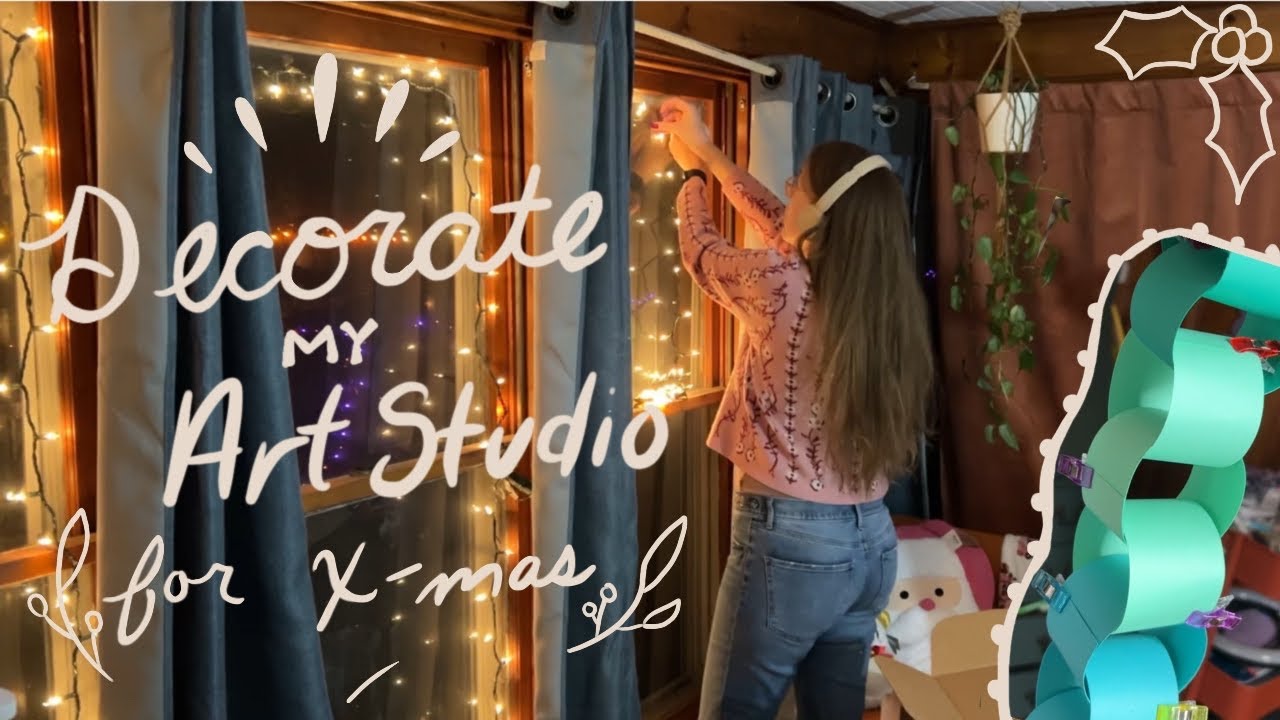 Decorating my Art Studio for Christmas and making a paper chain garland