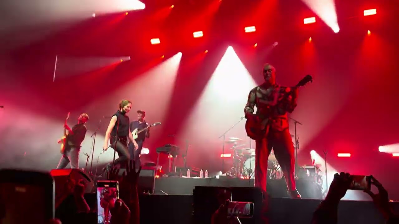 The Cardigans - [Encore] My Favourite Game. Live 2026 CDMX
