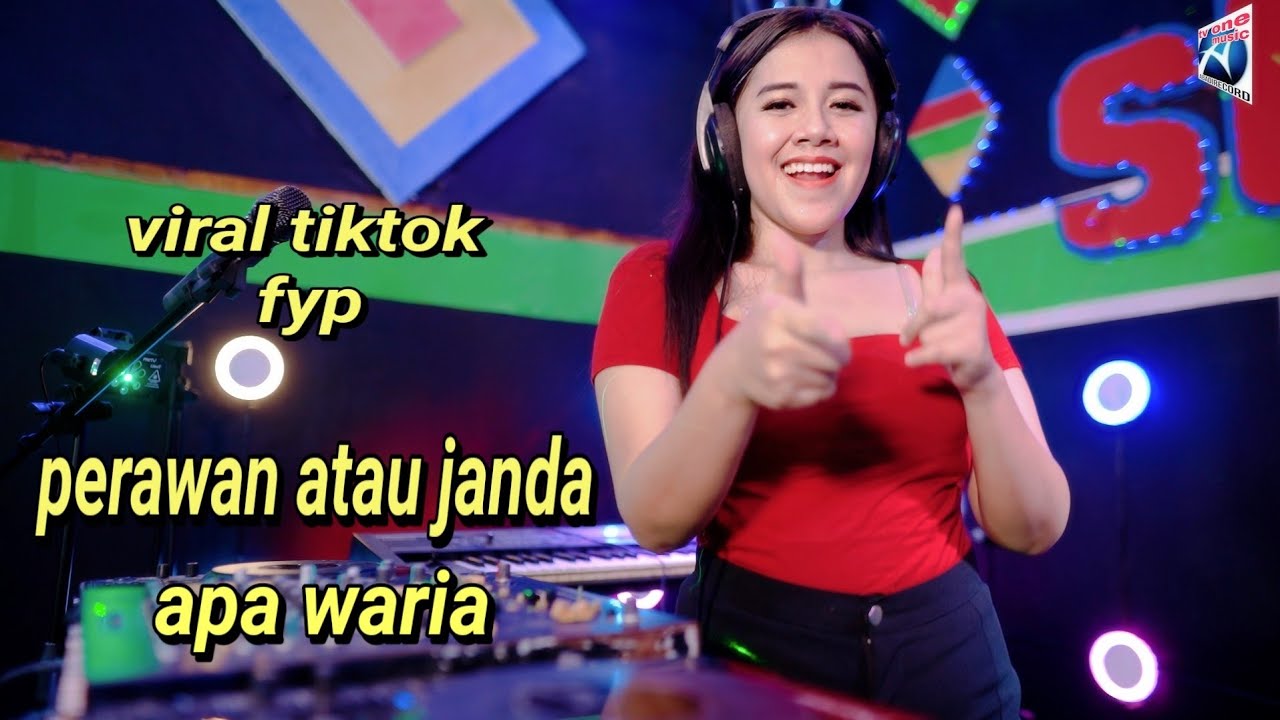 Perawan Atau Janda Apa Waria 🤣- Oktavia Zahra - Viral 2025 Yang Kalian Cari [Official Music Video]