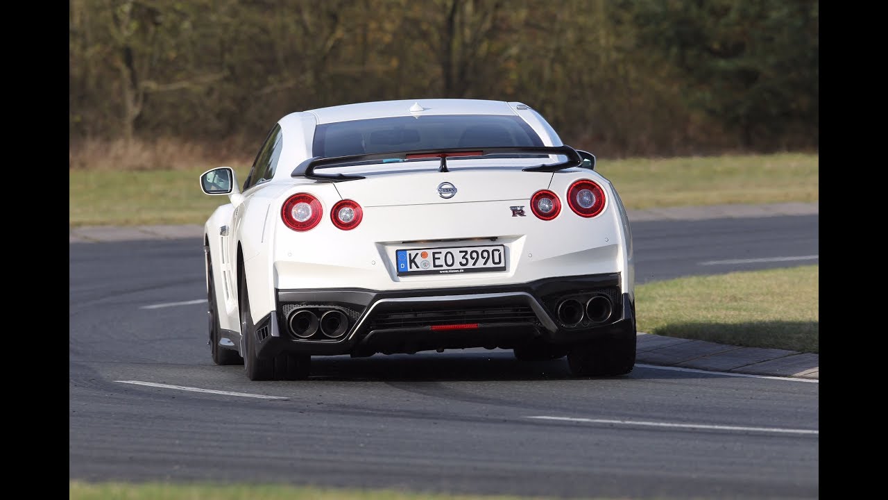 Onboard Nissan GT-R R35 Track Edition 2017 Nürburgring Drift Tracktest Hot Lap 2016