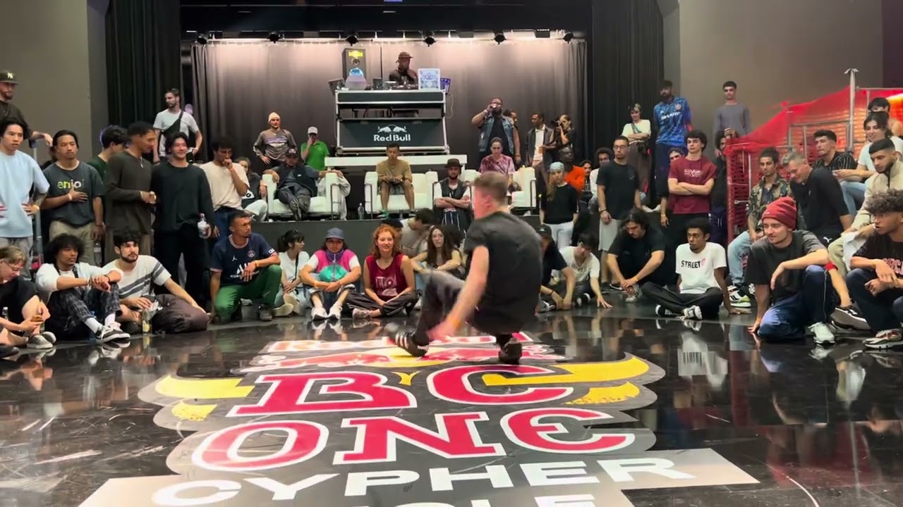 Bboymiedoso vs bboy romain. Cypher  red bull  bc one. Suisse 2022