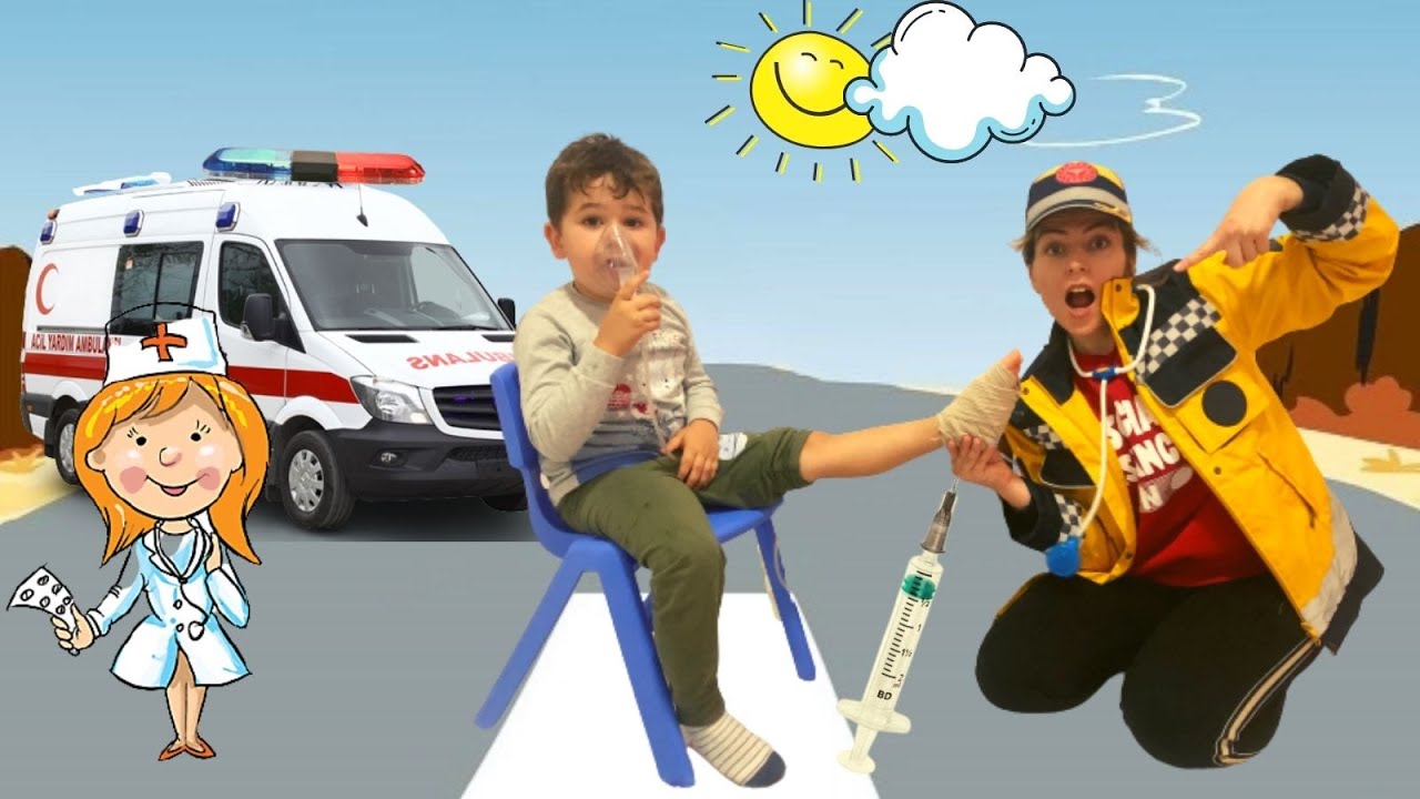 Kaan a Gerçek İğne Yaptık Minik 112 ye Ambulans Geldi | Ambulans Sireni | Doktorculuk Oyunu 🚒🚑😀