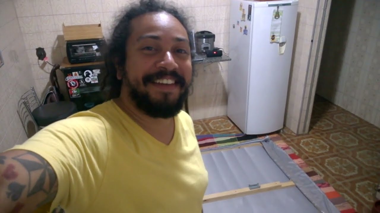 Como montar uma tela de projeção -  Passo a passo (Projetor GP100 Vivibright)