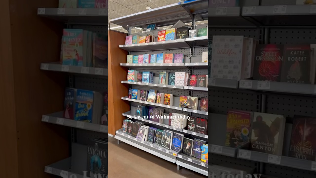 Let&rsquo;s go bookshopping! 🤭 #booktube #haul #books #bookworm #bookish #shorts #booktuber #reading