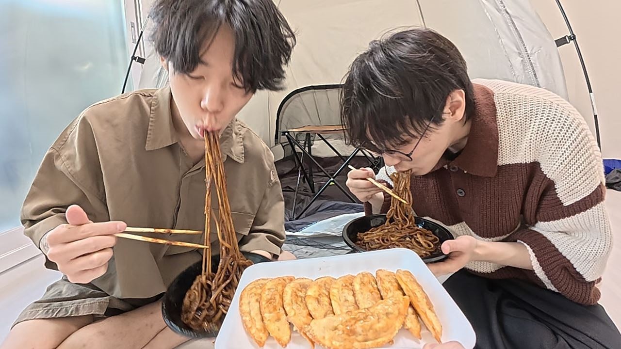 이사한 동생집 급습해서 짜장면 먹방 브이로그