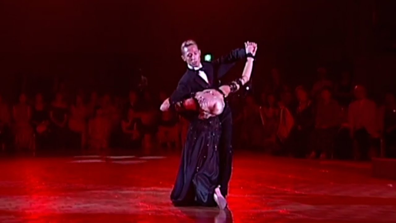 Christopher Hawkins & Justyna Hawkins | Tango Show 😍