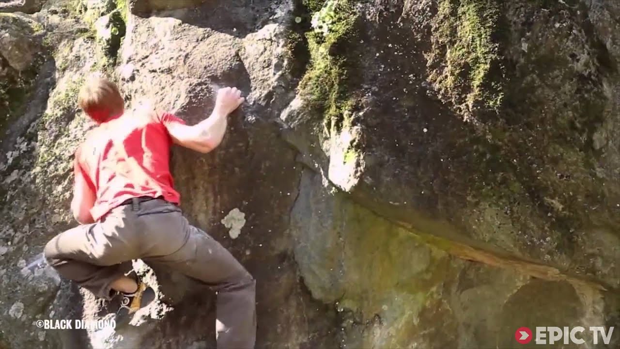 Action From Climbing Works Sheffield, Nalle Hukkataival Sends Gioia | EpicTV Climbing Daily, Ep. 243