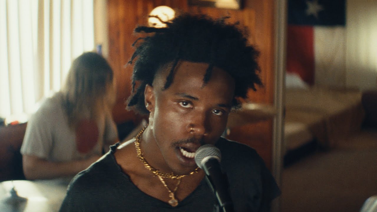 DE'WAYNE - lightweight (Official Music Video)