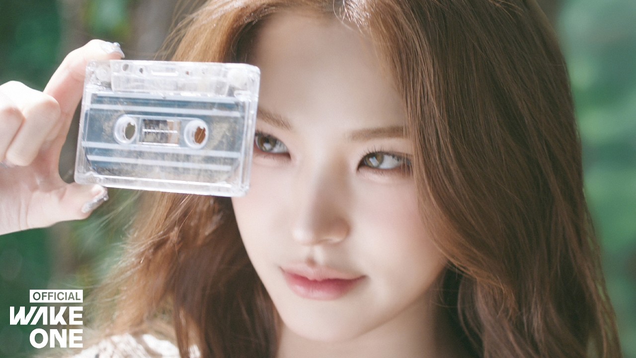 izna 'METRONOME' MV Teaser 2