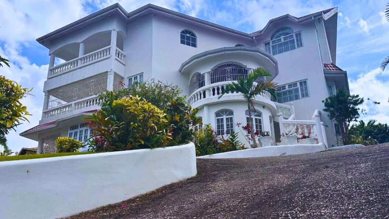 Back On The Market | Breathtaking View | 10 Bedroom 7 Bathroom | Brumalia Monticello Park Mandeville