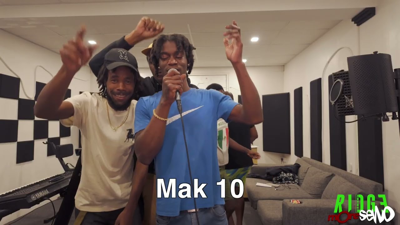 Mr Ridge x Bonna x Dova x Jakes Bakes x Lolly x Mak 10 - Jingle Bell Riddim Freestyle