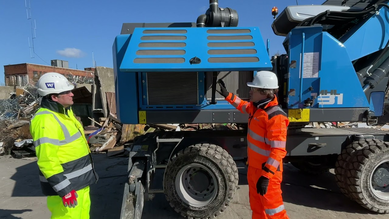 Fuchs MHL 331F - Sean McGeary talks to Content with Media on the Terex Fuchs Material Handler