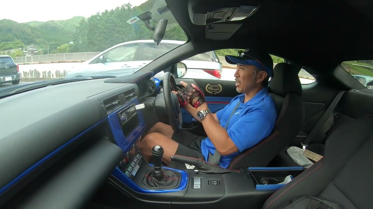 新型BRZ／GR86  MTの発進時のクラッチ操作について