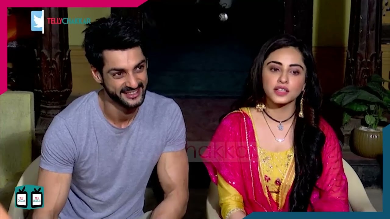 Channa Mereya 50 Episode CELEBRATION: Karan Wahi Nitayi & Whole Cast Crew Cuts Cake