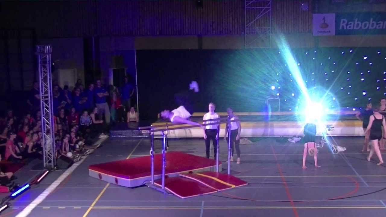 Show 4.5. Turnen volwassenen -- Eddy en Marije Toen was geluk nog heel veel gymmen