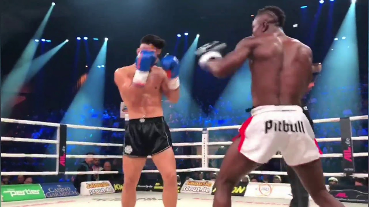 Alex Ajouatsa VS Diar Hessen