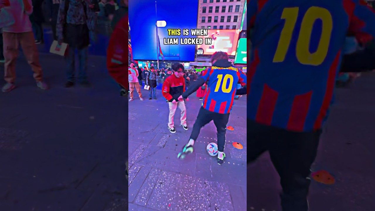 LIAM THE WONDERKID S3 P7 #barca #ronaldinho #soccer #timessquare